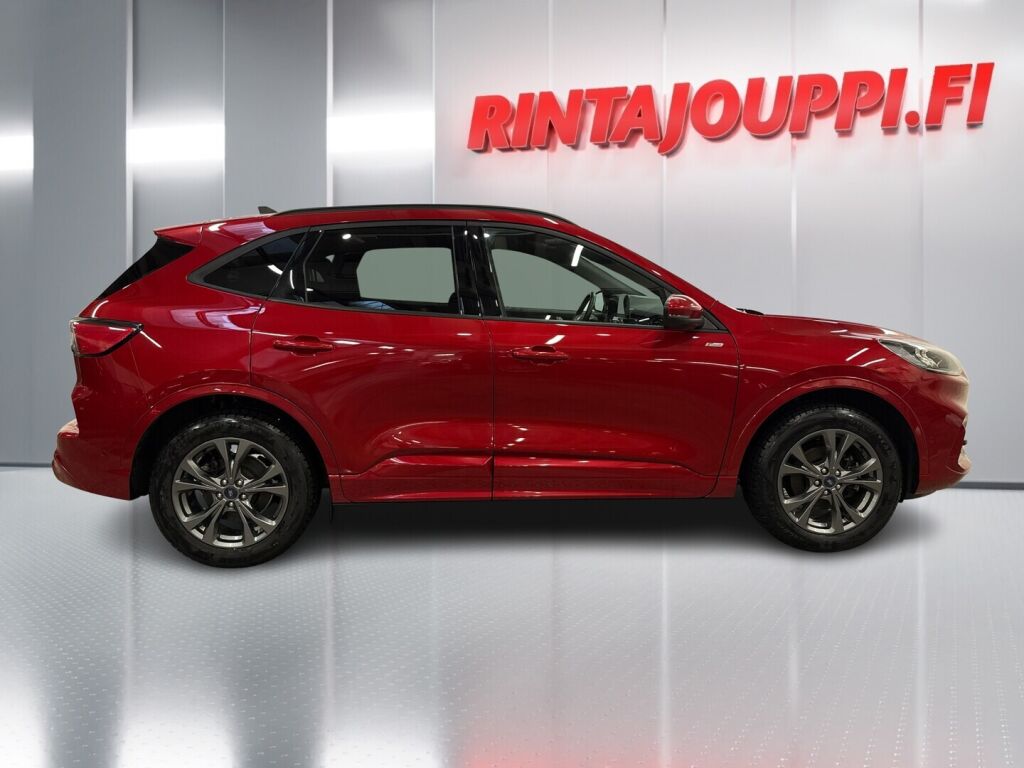 Ford Kuga 2023 Punainen