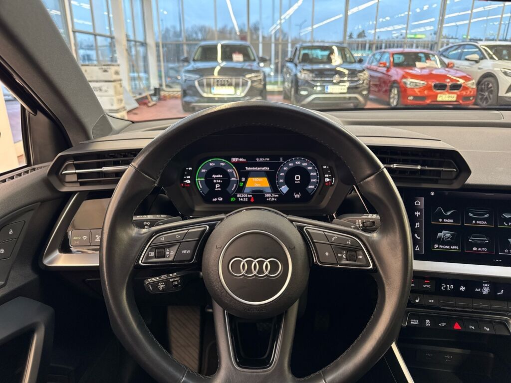 Audi A3 2023 Musta