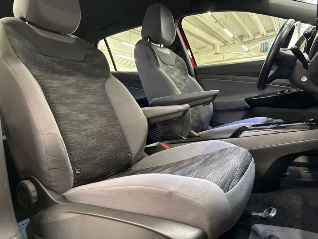 Volkswagen ID.4 2023 Punainen