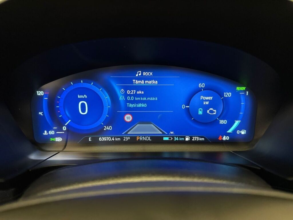Ford Kuga 2023 Musta