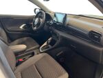 Toyota Yaris 2023 Valkoinen