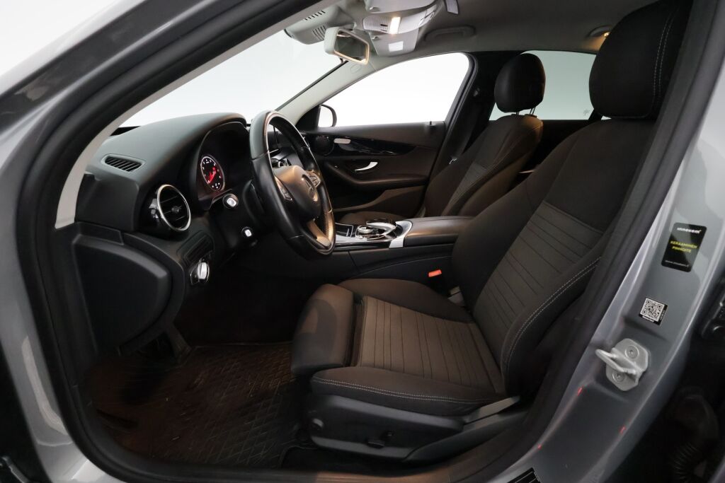 Mercedes-Benz C 2016 Harmaa