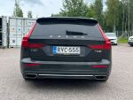 Volvo V60 2020 Musta