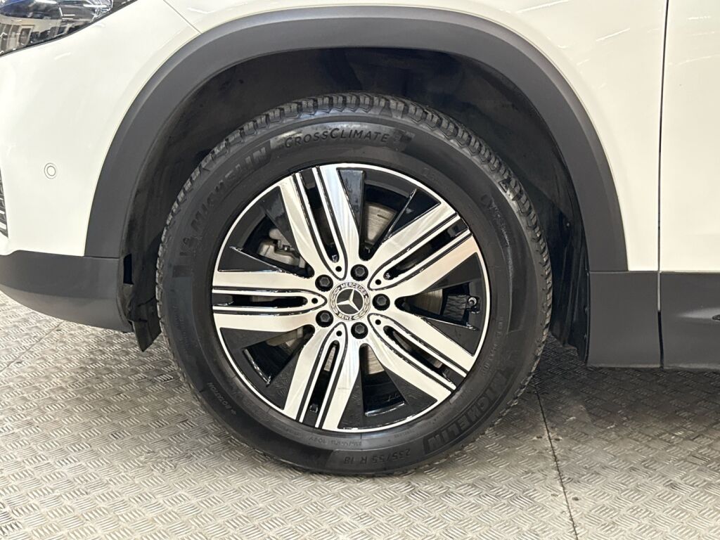 Mercedes-Benz EQB 2023 Valkoinen