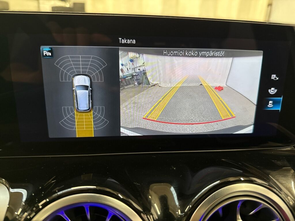 Mercedes-Benz EQB 2023 Valkoinen