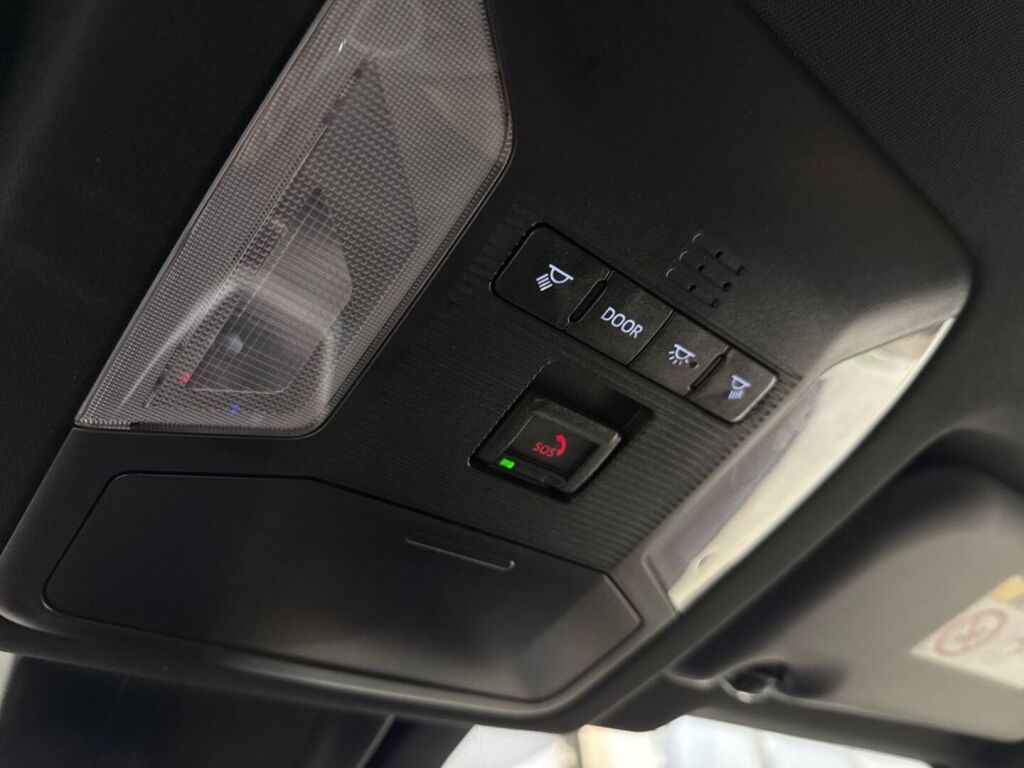 Toyota RAV4 Plug-in 2023 Musta
