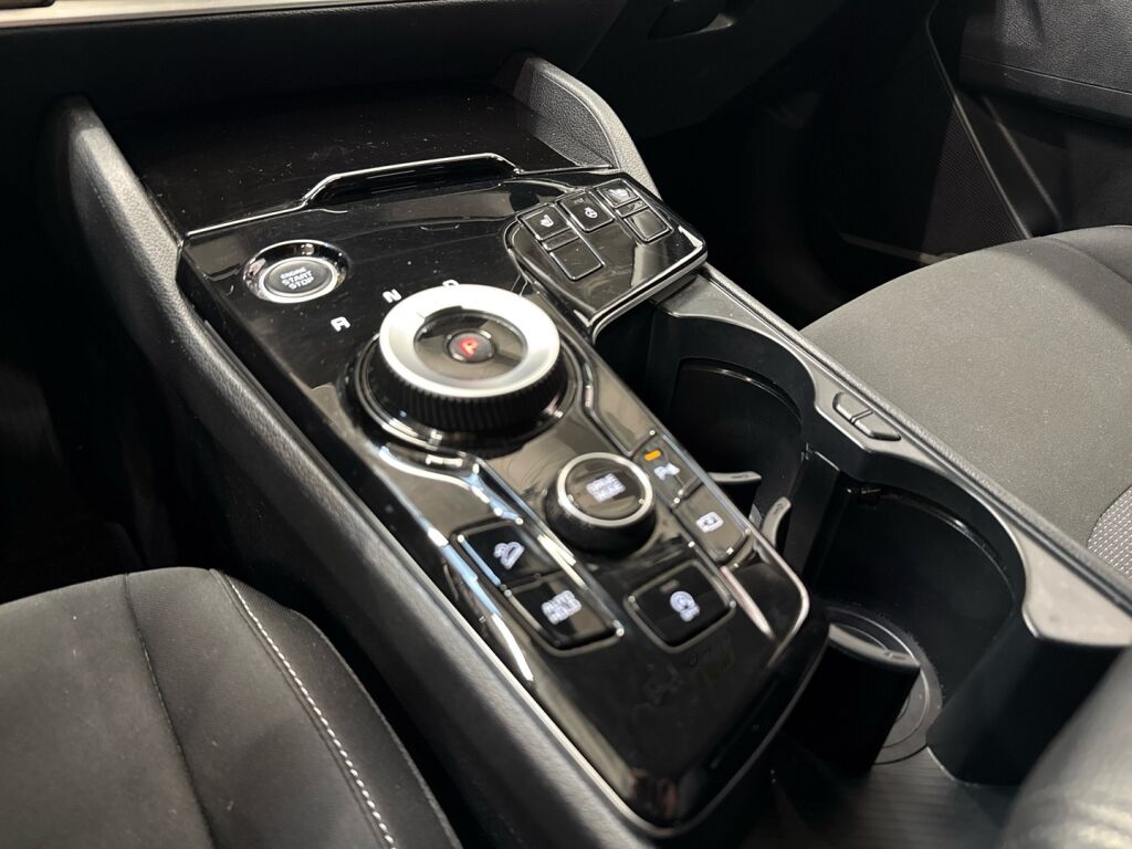 Kia Sportage 2023 Valkoinen