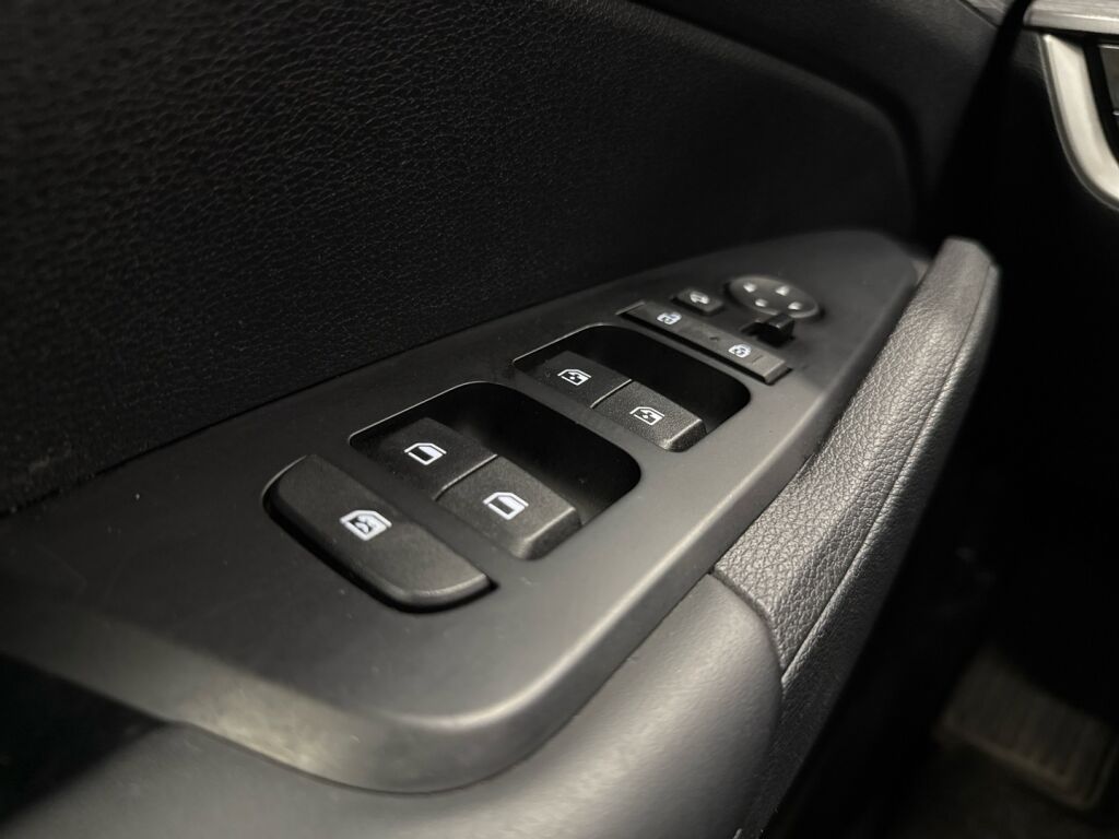 Kia Sportage 2023 Valkoinen