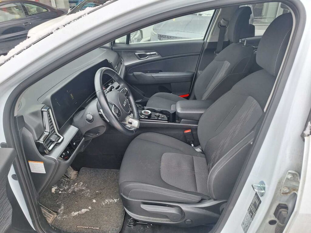 Kia Sportage 2023 Valkoinen