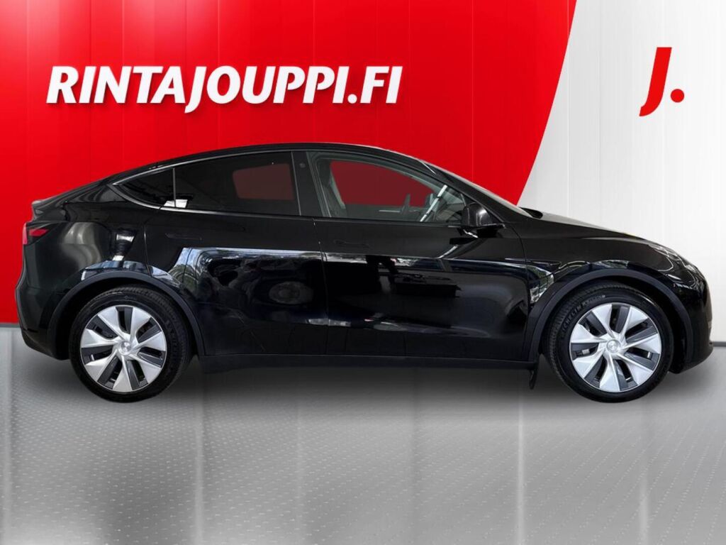 Tesla Model Y 2023 Musta