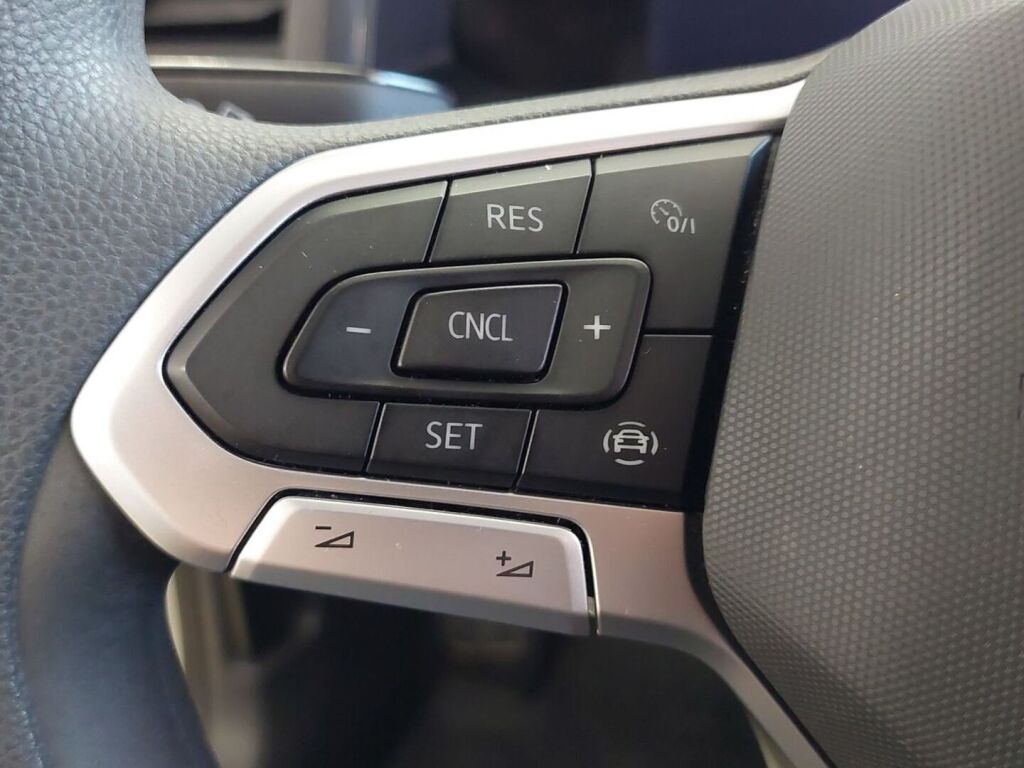 Volkswagen Taigo 2023 Harmaa