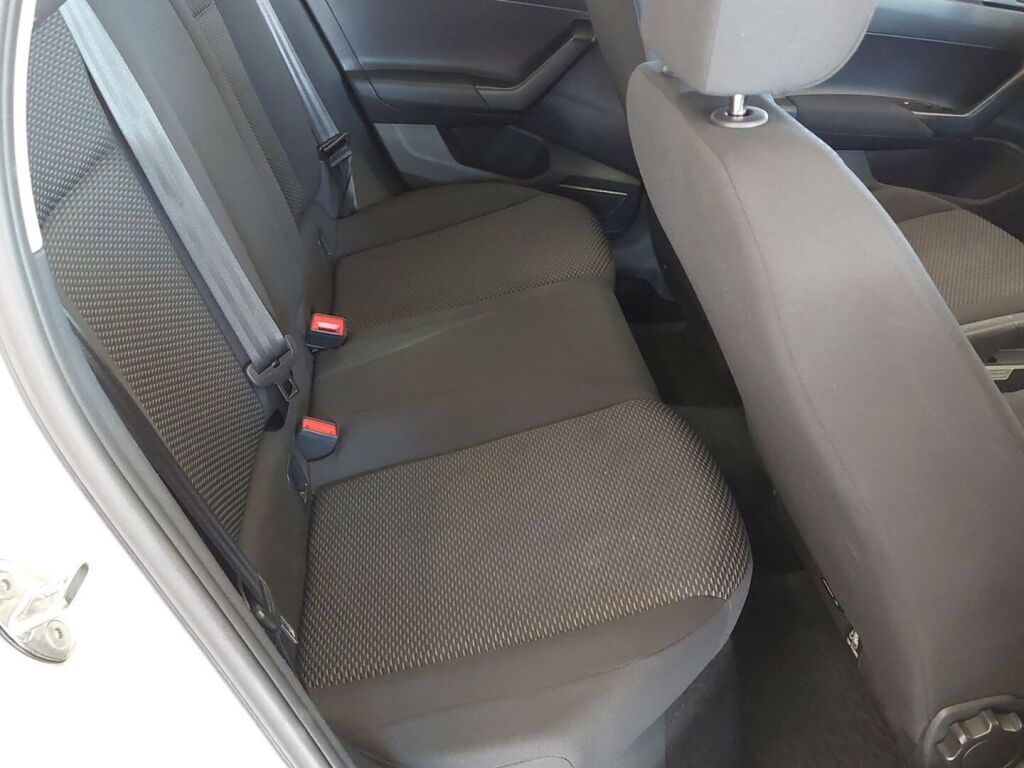Volkswagen Taigo 2023 Harmaa