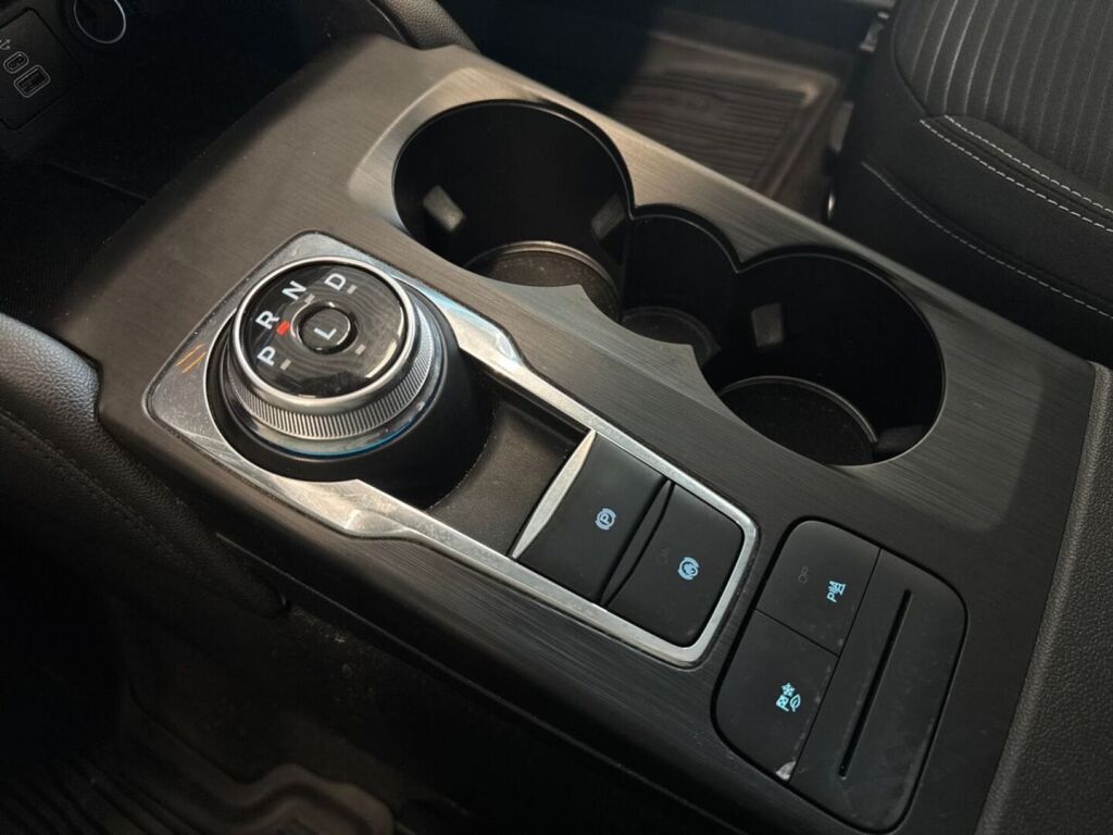Ford Kuga 2023 Sininen