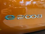 Peugeot e-2008 2023 Oranssi