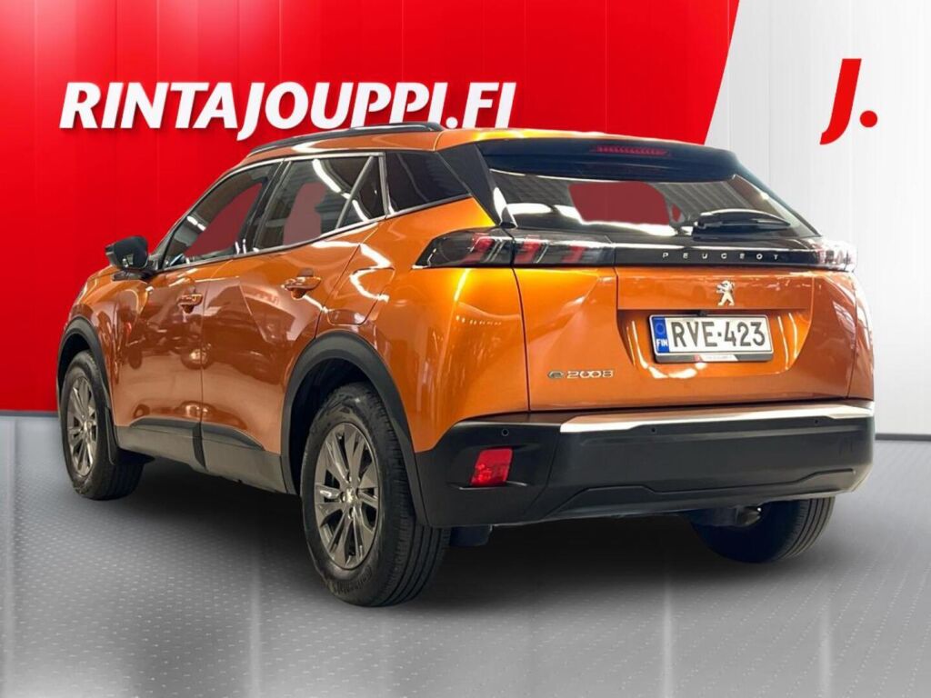 Peugeot e-2008 2023 Oranssi