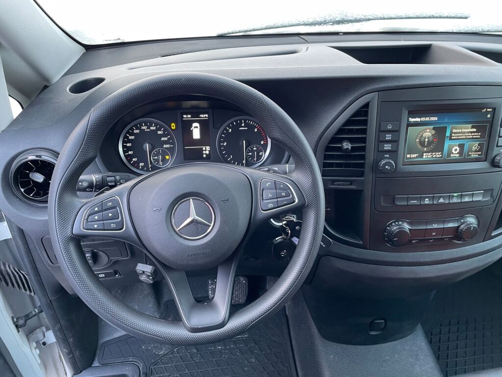 Mercedes-Benz Vito 2023 Valkoinen