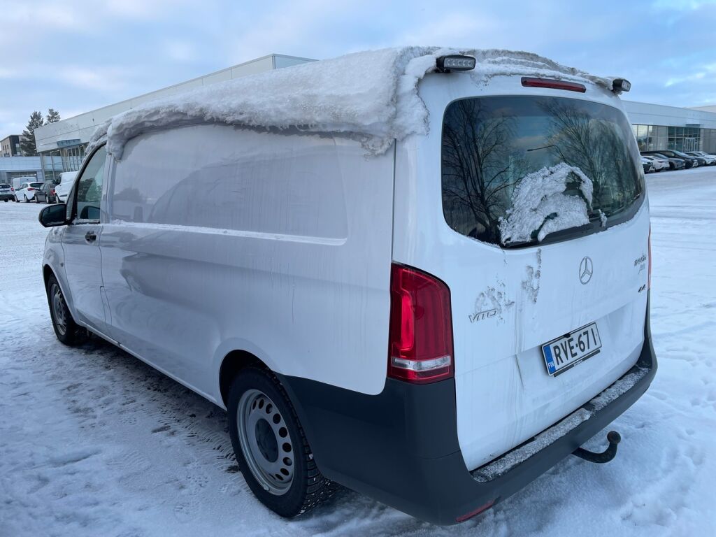 Mercedes-Benz Vito 2023 Valkoinen