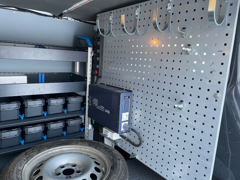 Mercedes-Benz Vito 2023 Valkoinen