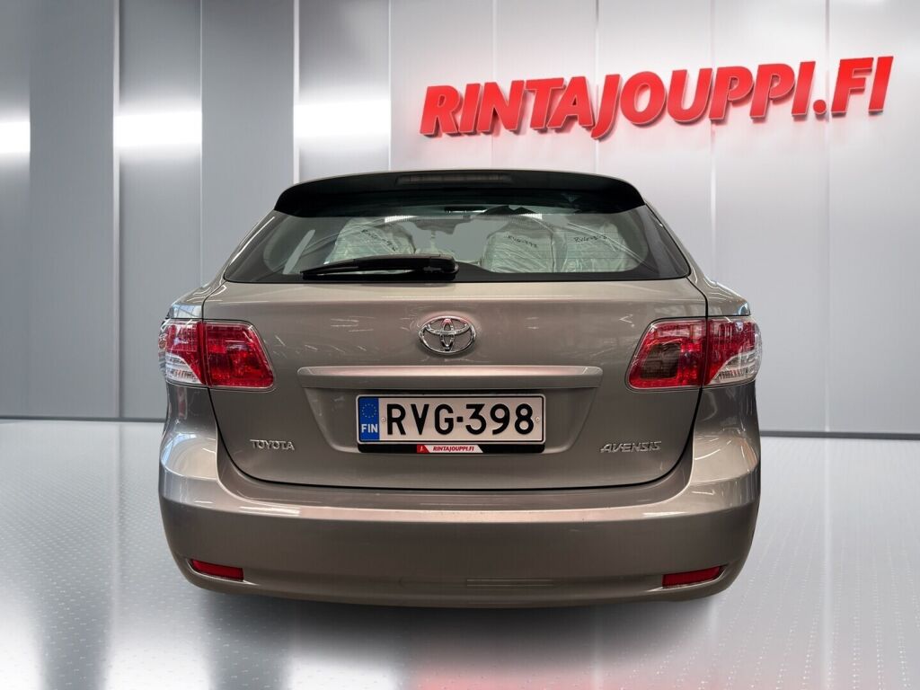 Toyota Avensis 2010 Harmaa