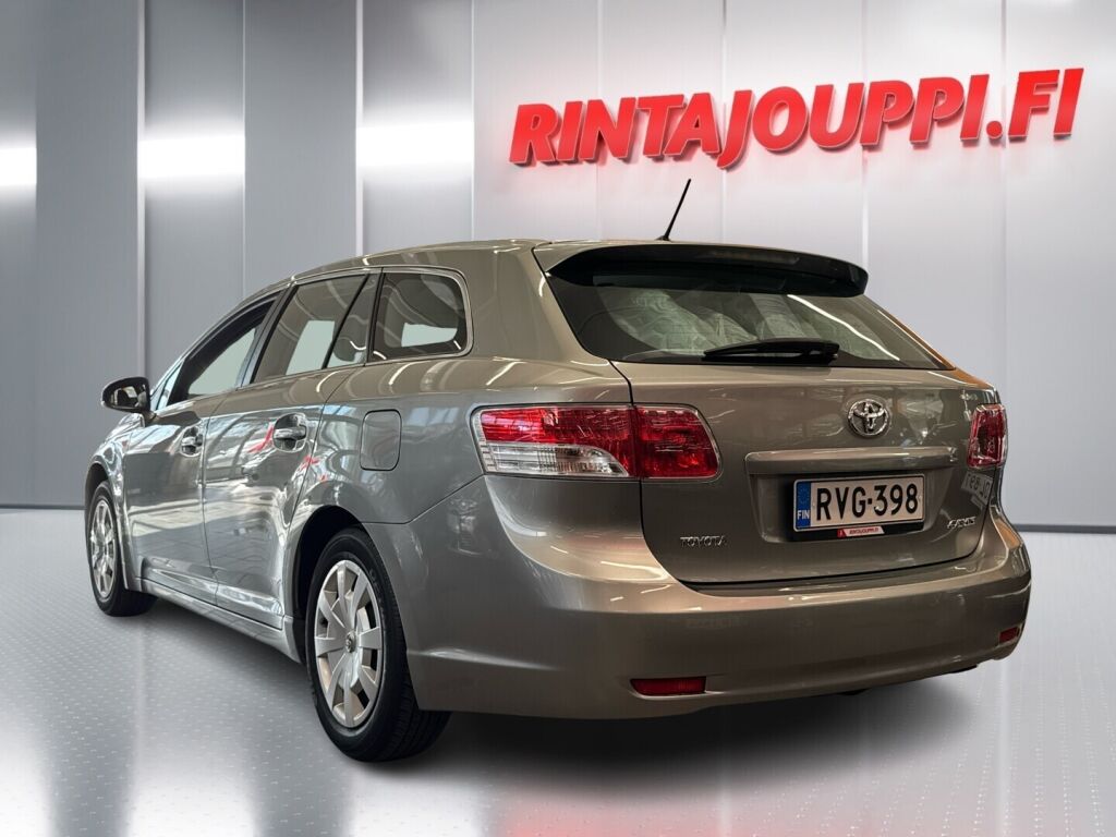Toyota Avensis 2010 Harmaa