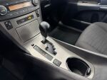 Toyota Avensis 2010 Harmaa