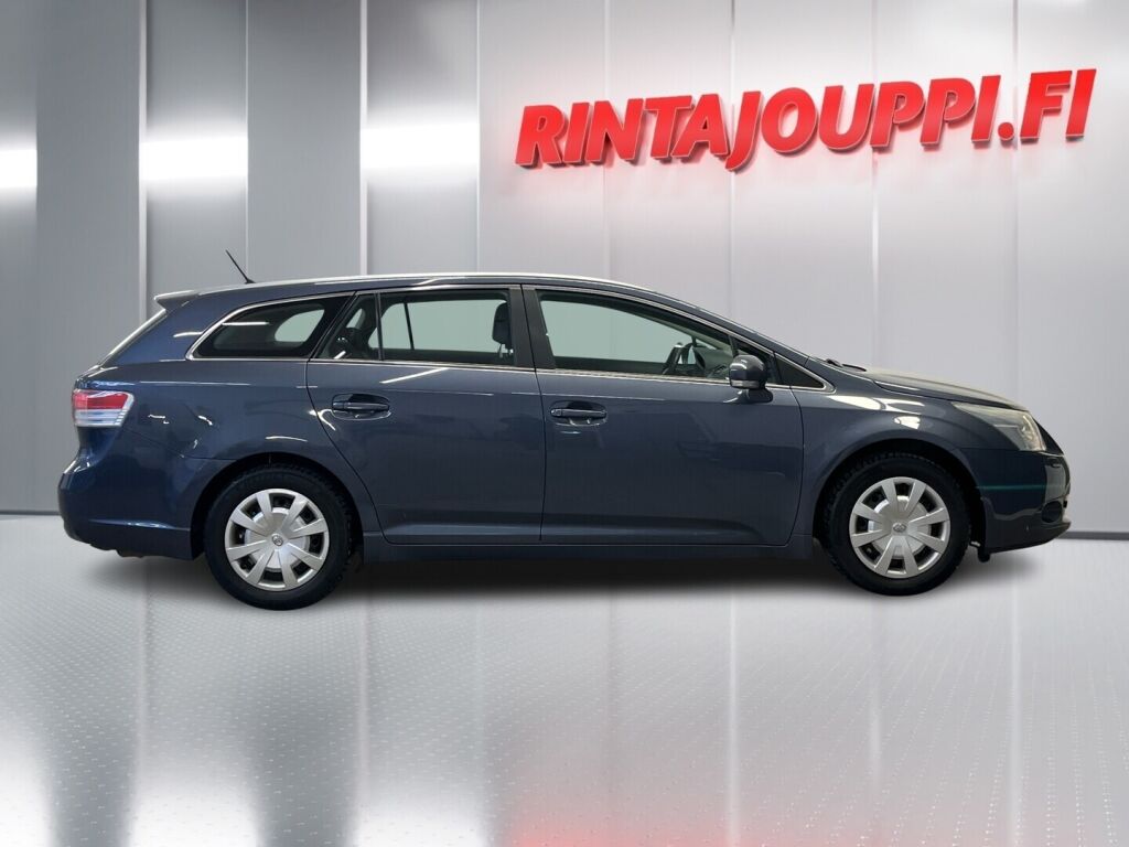 Toyota Avensis 2010 Sininen