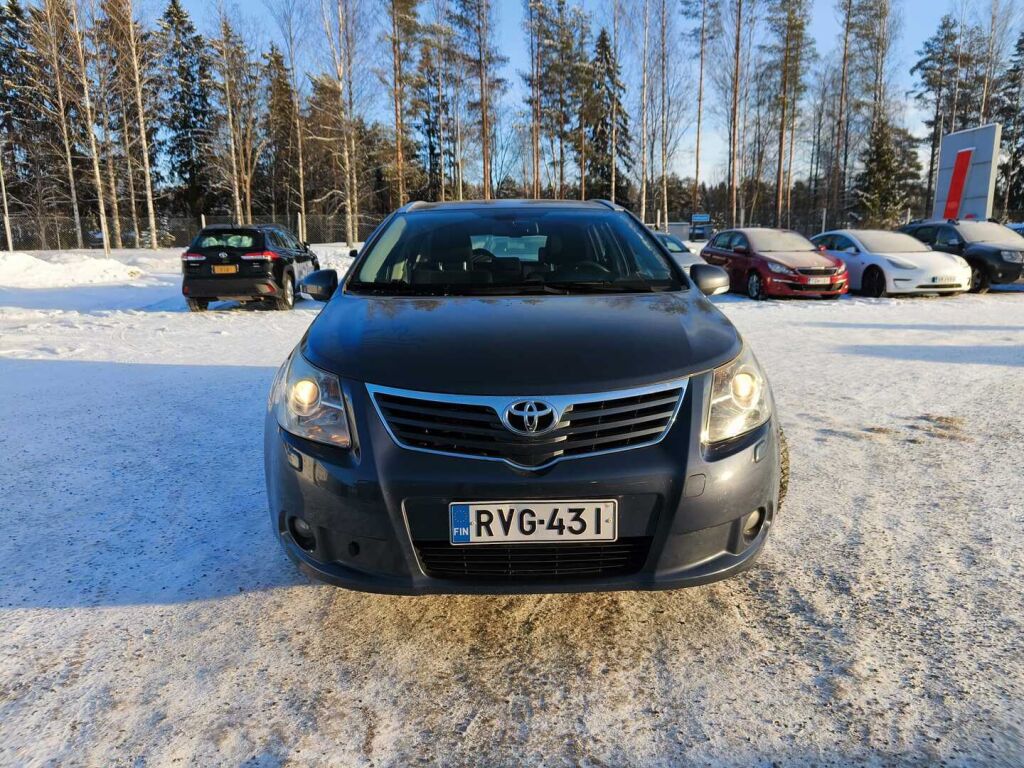 Toyota Avensis 2010 Sininen