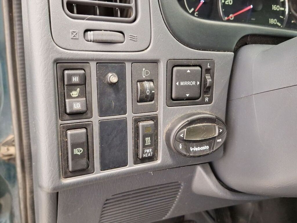 Toyota Hiace 2010 Vihreä