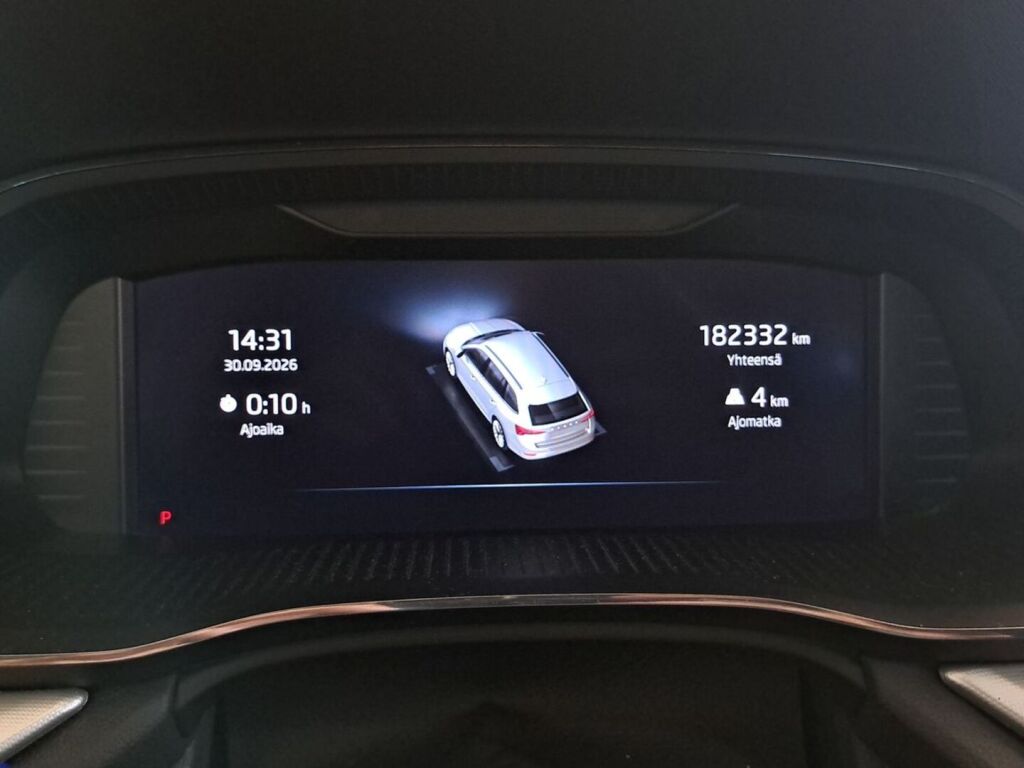 Skoda Octavia 2023 Valkoinen