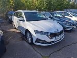 Skoda Octavia 2023 Valkoinen