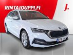 Skoda Octavia 2023 Valkoinen