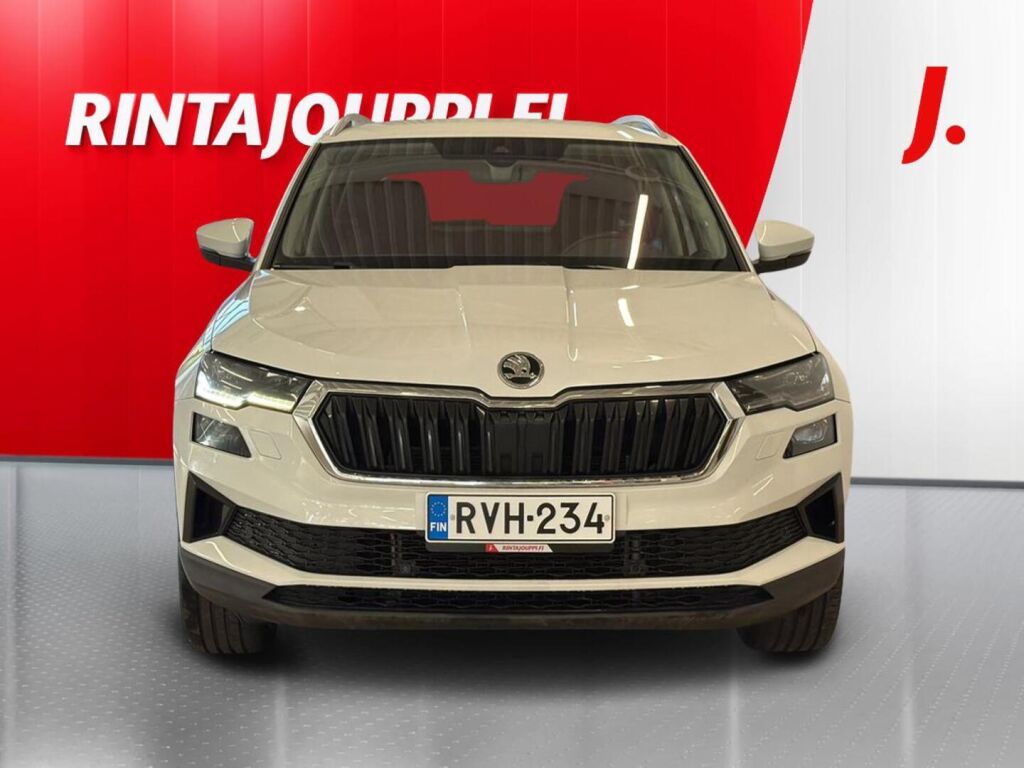 Skoda Karoq 2024 Valkoinen