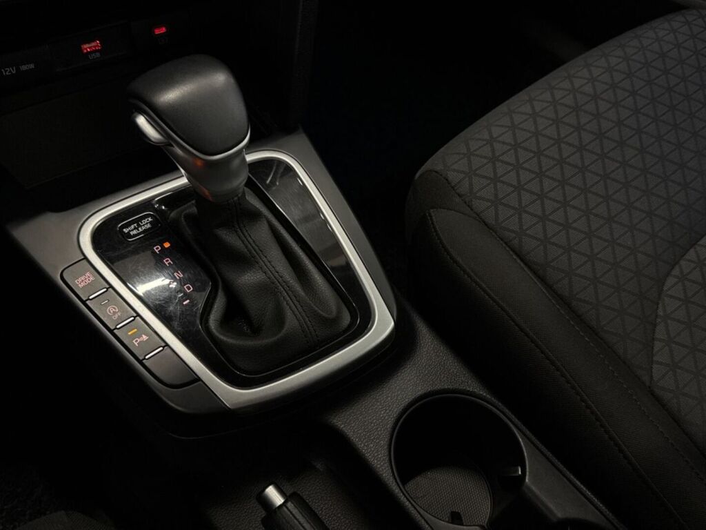Kia Ceed 2023 Harmaa
