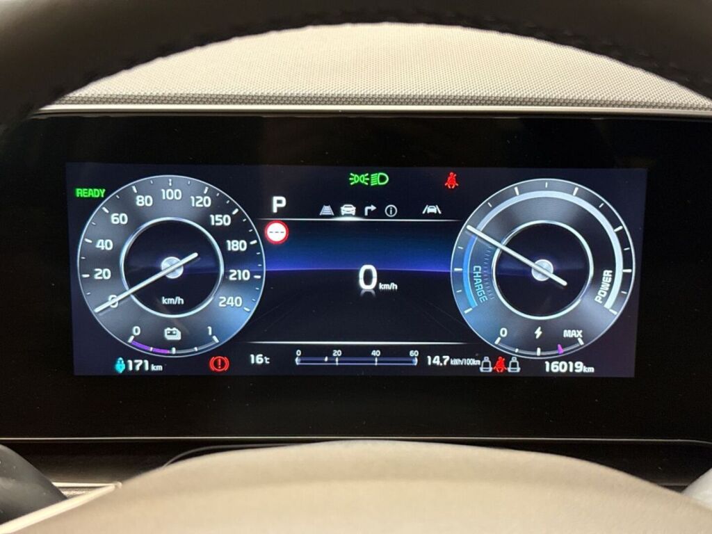 Kia Niro 2025 Valkoinen