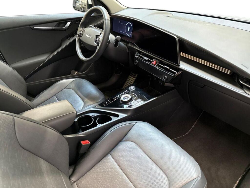 Kia Niro 2025 Valkoinen