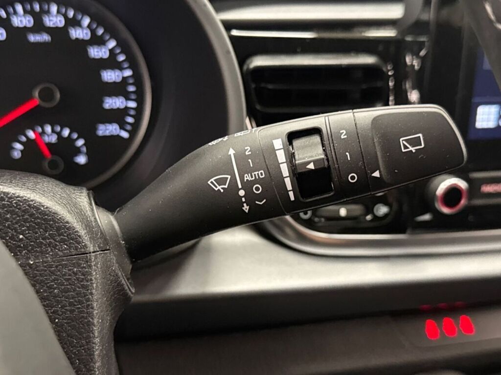 Kia Rio 2024 Harmaa