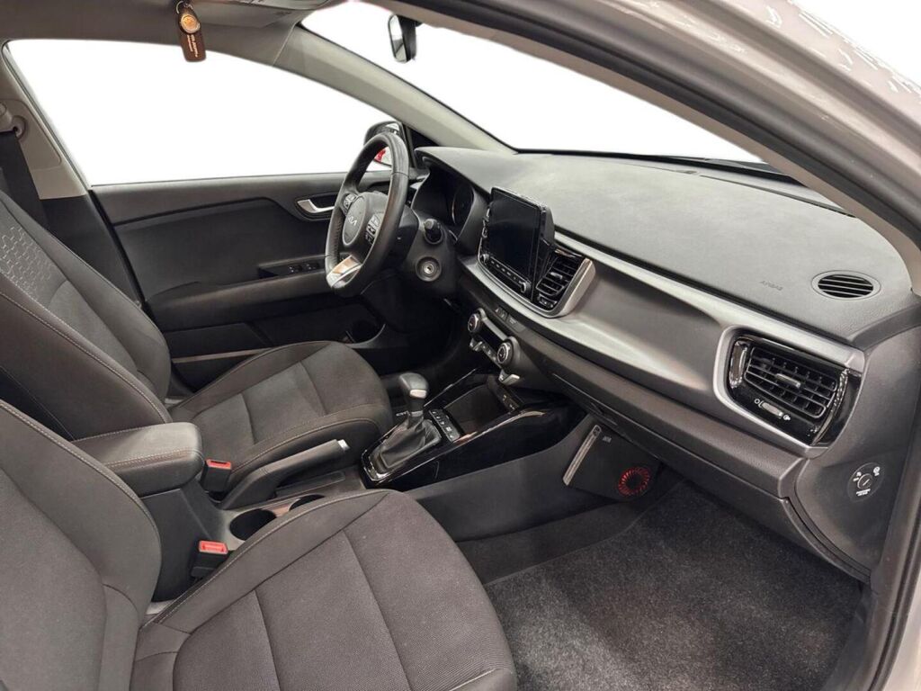 Kia Rio 2024 Harmaa