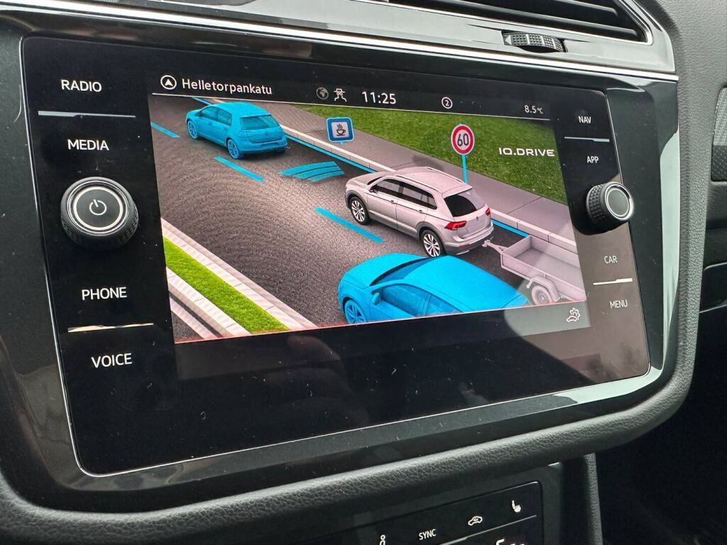 Volkswagen Tiguan 2023 Musta