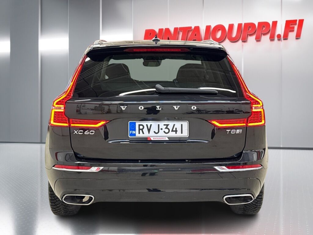 Volvo XC60 2019 Musta
