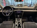 Volkswagen Passat 2021 Valkoinen