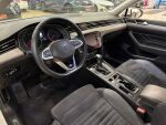 Volkswagen Passat 2021 Valkoinen