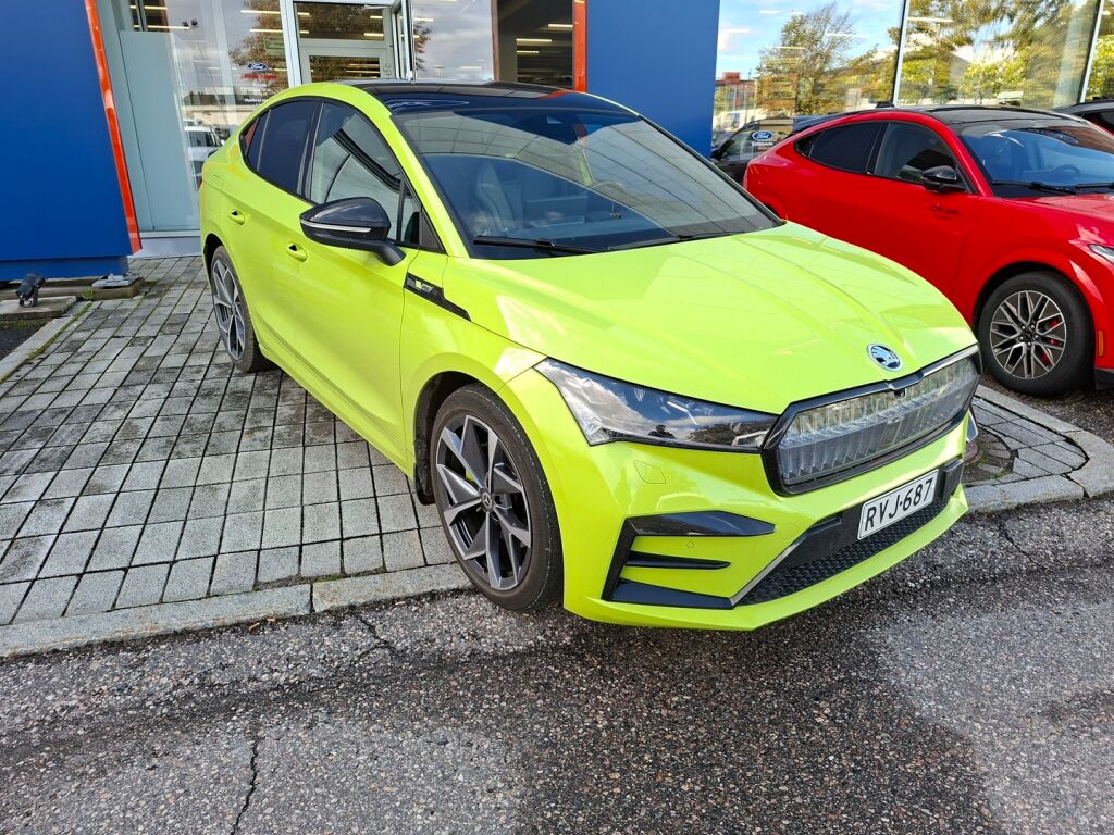 Skoda Enyaq 2023 Vihreä