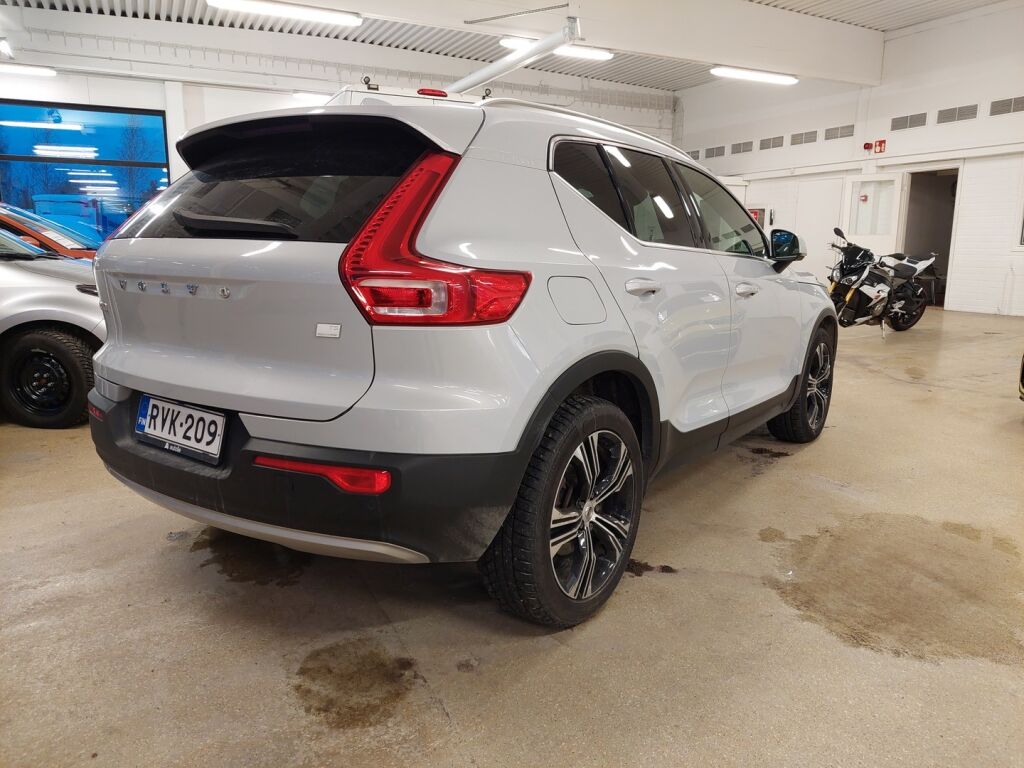 Volvo XC40 2020 Sininen