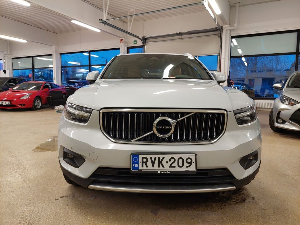 Volvo XC40 2020 Sininen