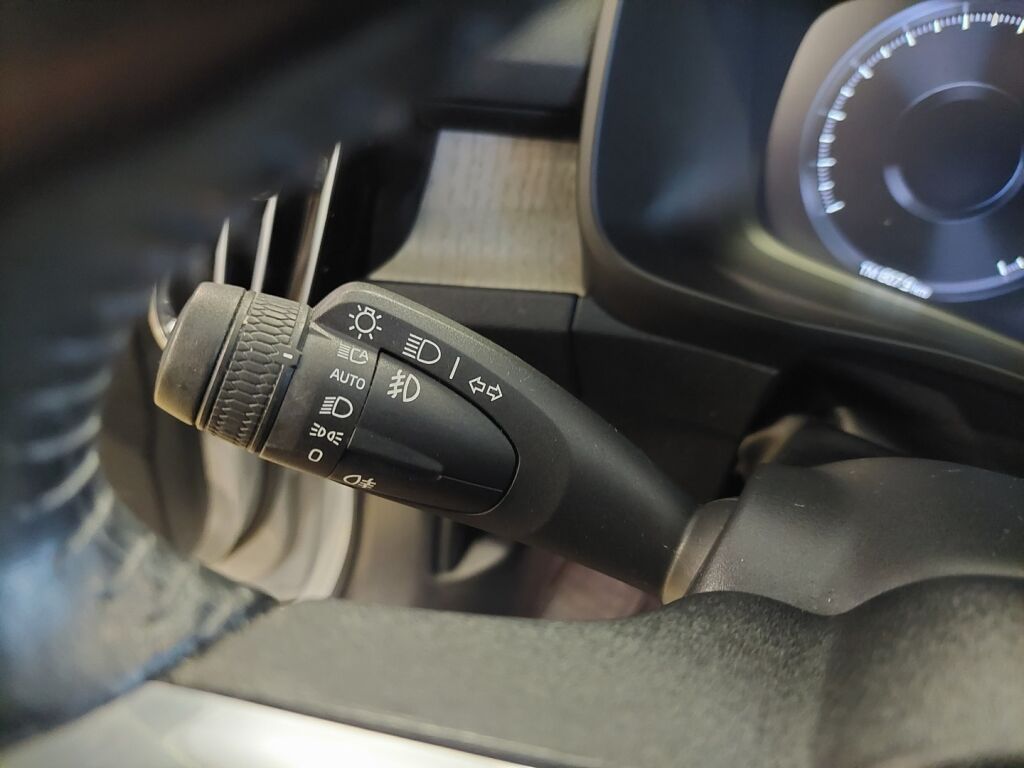 Volvo XC40 2021 Sininen