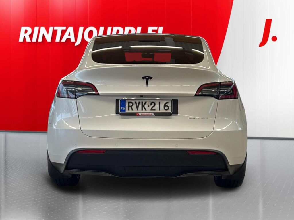Tesla Model Y Long Range 2022, kuva 6/33