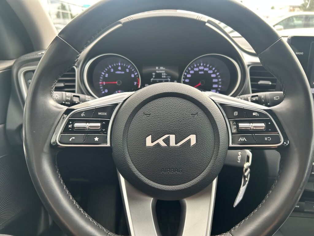 Kia Ceed 2023 Harmaa