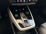 Audi Q4 e-tron 2024 Valkoinen metalli(Glacier White)