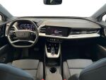 Audi Q4 e-tron 2024 Valkoinen metalli(Glacier White)