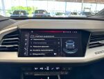 Audi Q4 e-tron 2024 Valkoinen metalli(Glacier White)